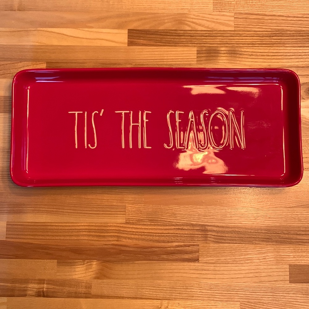 NWOT Rae Dunn serving tray,$35